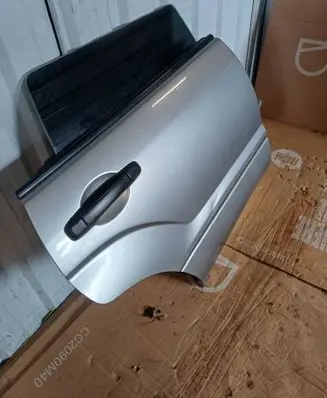 Subaru Forester SG Rear door 