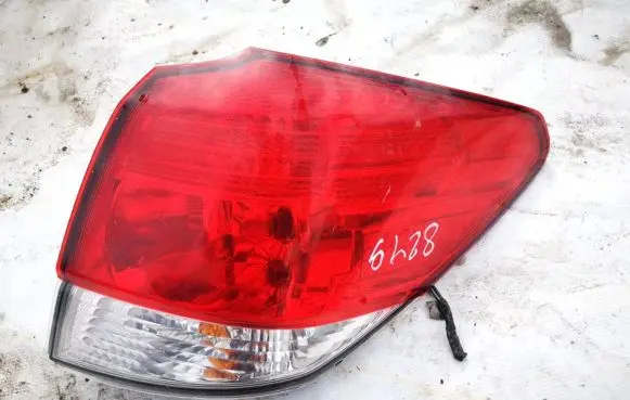Subaru Legacy Rear/tail lights 22020067 220-20067
