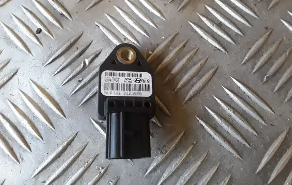 KIA Carnival Airbag deployment crash/impact sensor 959202F500
