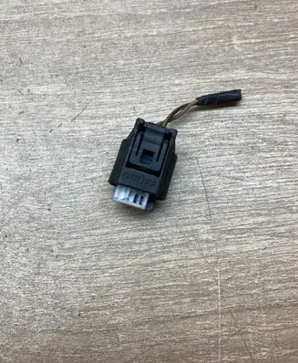 BMW 3 E90 E91 Plug wire 17185551 1718555
