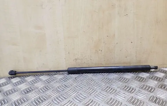 Volkswagen Touareg II Tailgate strut 7P682755003S