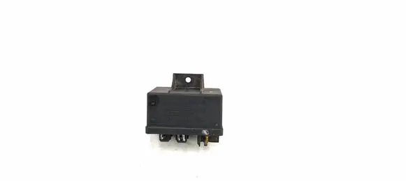 Peugeot 607 Glow plug pre-heat relay 0281003018