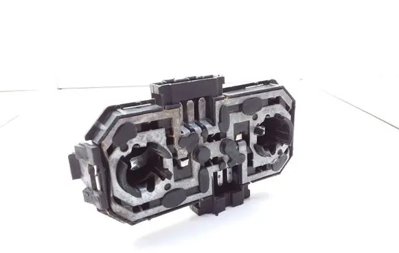 Tail light part