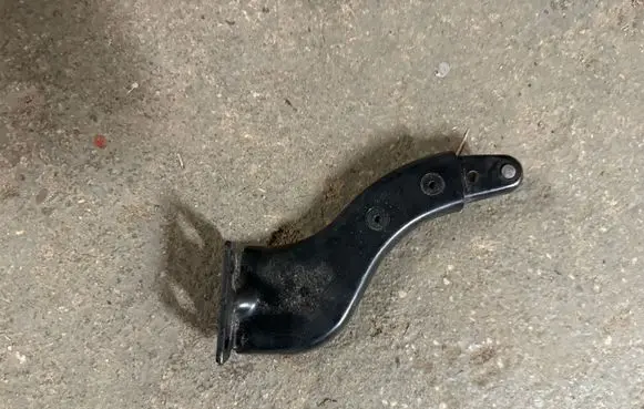 Volkswagen Caddy Sliding door upper roller guide/hinge 2K0843436B