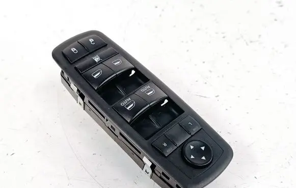 Dodge Durango III Electric window control switch 68319802AA