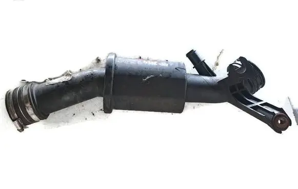 Mercedes-Benz C W204 Intake resonator A2710902137 4011153A 12099A