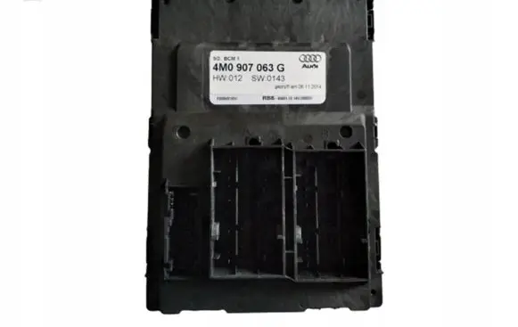 Audi Q7 4M Other control units/modules 4M0907063G