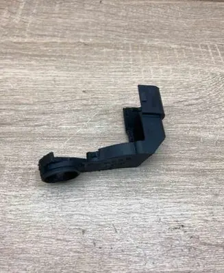 Mercedes-Benz E W211 Positive cable (battery) 2711540085