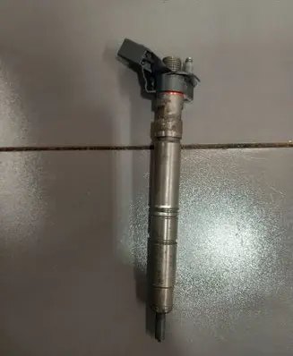 Audi A6 S6 C7 4G Fuel injector 059130277CD