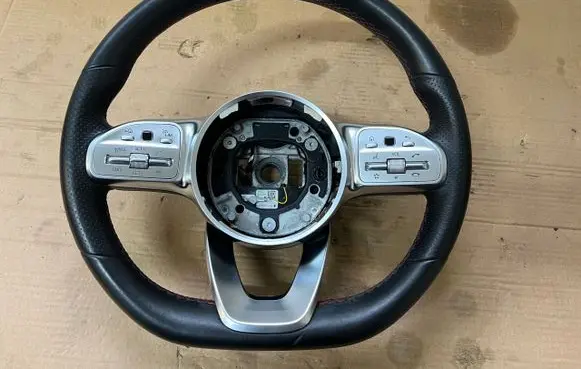Mercedes-Benz CLA C118 X118 Steering wheel