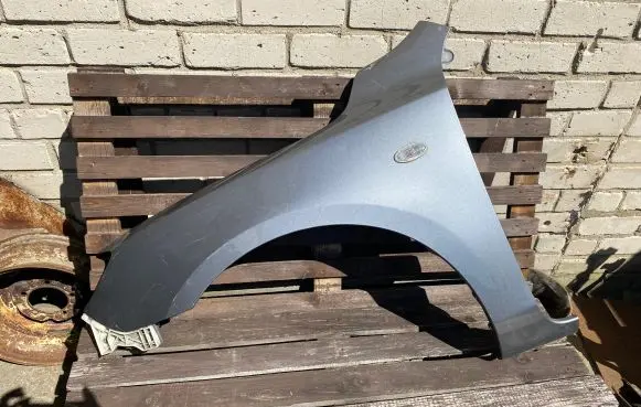 Mazda 3 I Fender