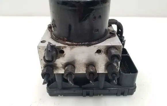 Chrysler Voyager ABS Pump 04683924AA