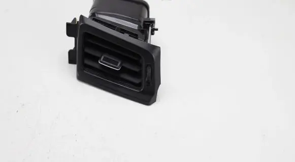 Toyota RAV 4 (XA40) Dashboard side air vent grill/cover trim 5567042170