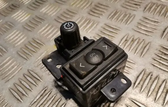 Lexus IS 220D-250-350 Other switches/knobs/shifts 5543853030