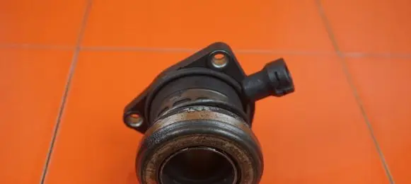 Opel Corsa E Clutch slave cylinder F809598 15MB25