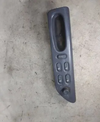 Renault Espace III Electric window control switch 7700822338