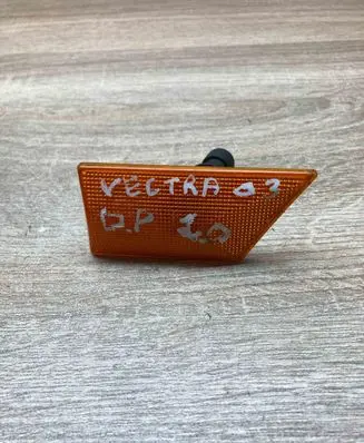 Opel Vectra C Front fender indicator light 13101912 09180873
