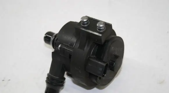 BMW 3 F30 F35 F31 Electric auxiliary coolant/water pump 8605322