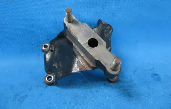 Audi A8 S8 D5 Other engine bay part 057145093E