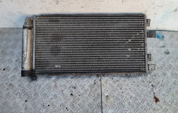 A/C cooling radiator (condenser)