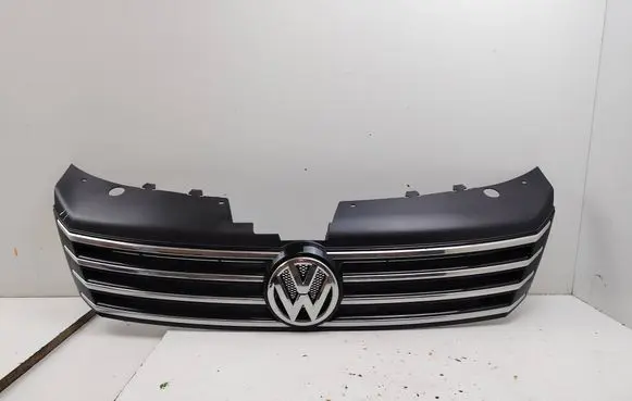 Volkswagen PASSAT B7 Front bumper upper radiator grill 3AA853651