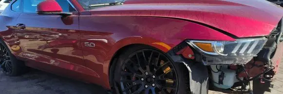 Ford Mustang VI Fender 