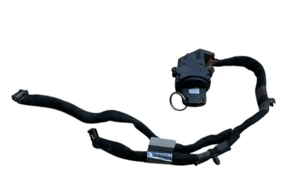 BMW 5 E60 E61 Ignition lock 695472211 10862510 6970081