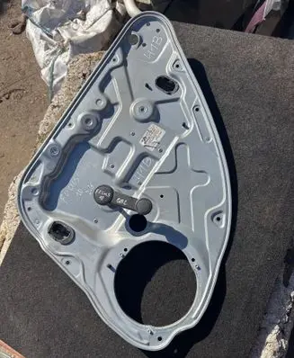 Ford Focus Rear door manual window regulator 4M51A045H22B 996986105