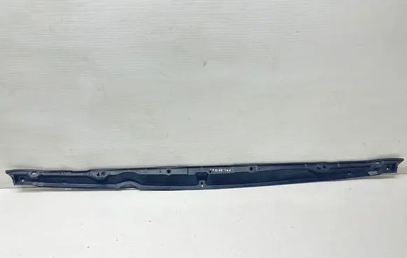 Chrysler Pacifica Wiper trim 68228473AB 93785S 9593