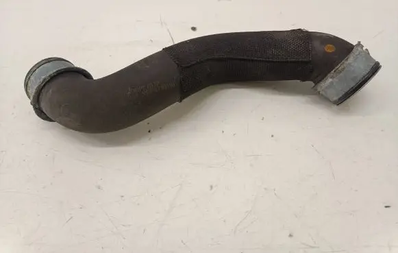 Mercedes-Benz C W204 Engine coolant pipe/hose