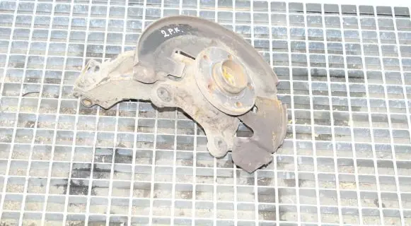 Volvo XC70 Front wheel hub