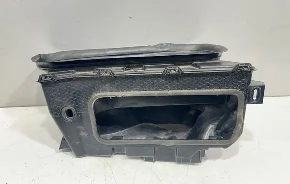 Volvo S90, V90 Intercooler air guide/duct channel 31651305