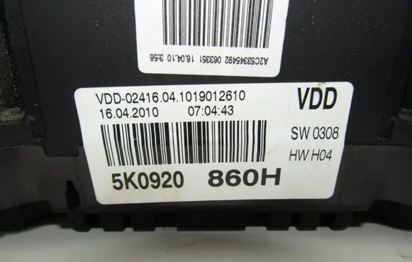 Volkswagen Golf VI Speedometer (instrument cluster) 5K0920860H