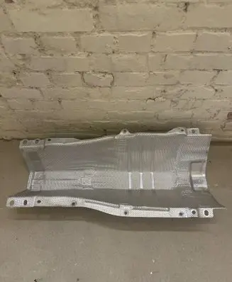 Volvo S60 Heat shield in engine bay 31469582