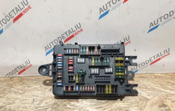 BMW X5 F15 Fuse module 9316569 61149316569