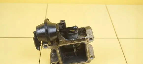 Volvo XC60 Throttle body valve 30SP22