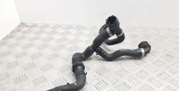 Audi A4 S4 B9 Engine coolant pipe/hose 8W0122449CR 1K0121113B 8W0122293B