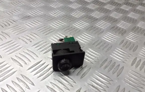Nissan Primera Wing mirror switch BRAK