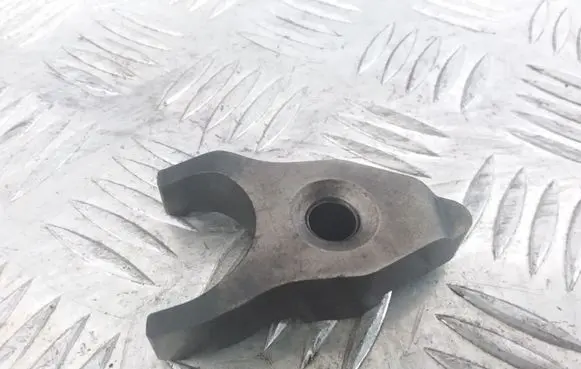 Toyota Avensis T250 Fuel Injector clamp holder