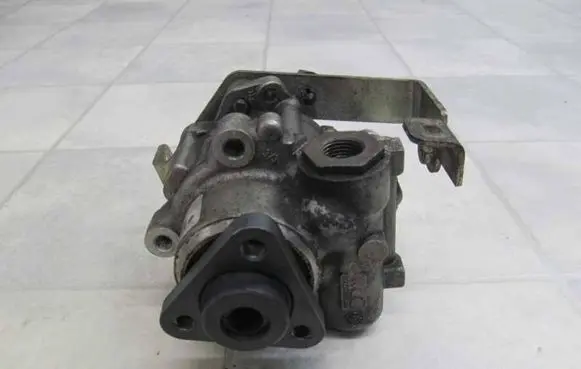 Peugeot 607 Power steering pump 9655444580 19484