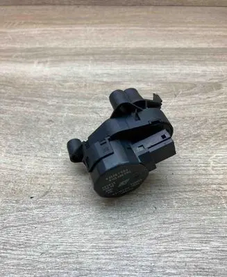 Ford Galaxy Air flap motor/actuator YM2H19E616CA 7M3907511D