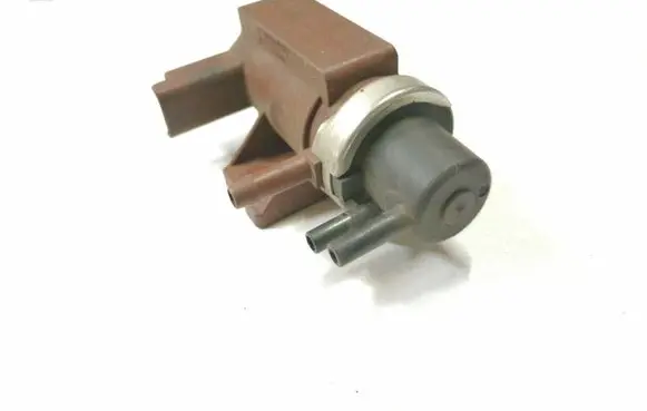 Ford Focus Turbo solenoid valve 165601
