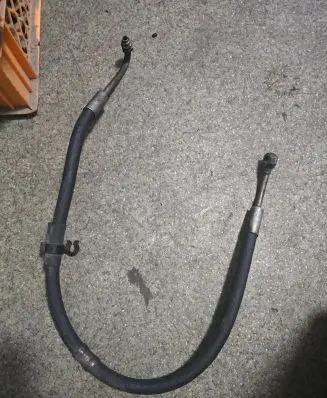 Power steering hose/pipe/line