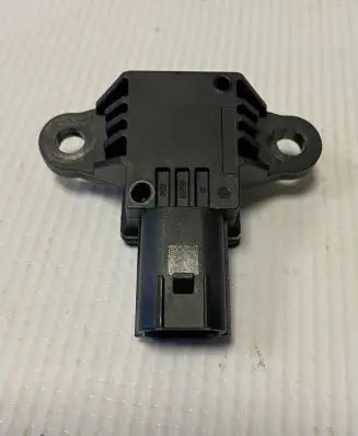 Ford Fiesta Airbag deployment crash/impact sensor GN1514C676AA 30928201