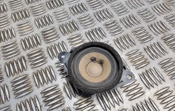 Mazda 6 Panel speaker NE6166960 278442001