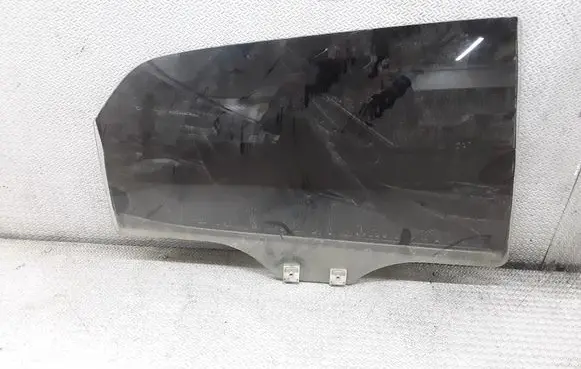 Mazda 2 Rear door window glass