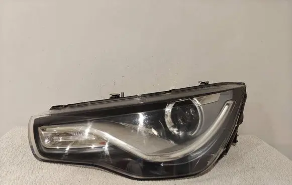 Audi A1 Headlight/headlamp 8X0941005 7003334 7003300000