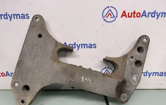 BMW 7 G11 G12 Gearbox mounting bracket 6796016 22326796016 6870619