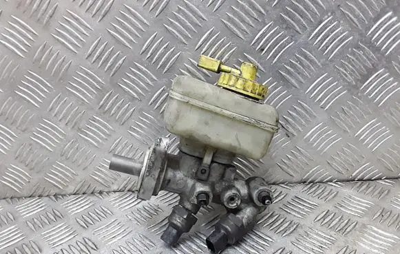 Audi A3 S3 8L Master brake cylinder l481402