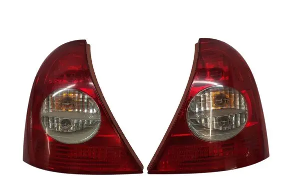 Renault Clio II Rear/tail lights set 